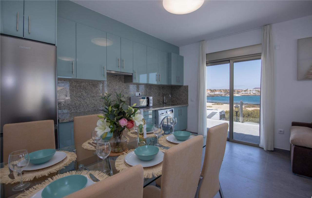 Apartment Holiday 5 Beachfront Corralejo By Holidays Home Zewnętrze zdjęcie